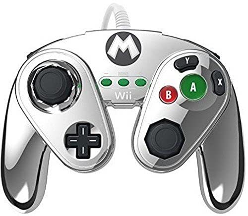 Manette fight pad Wii U - édition limitée Mario métal