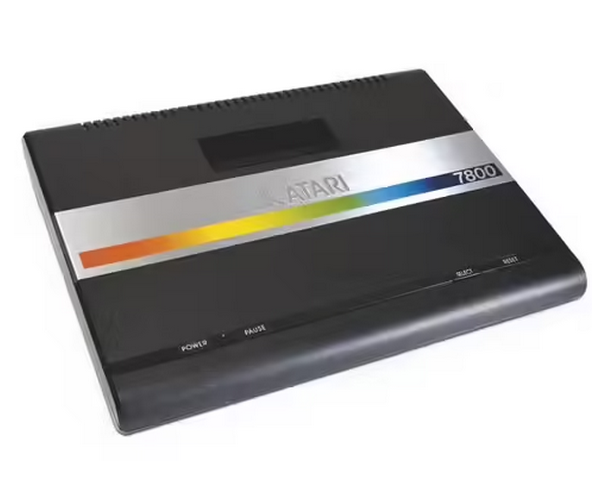 photo de la console Atari 7800